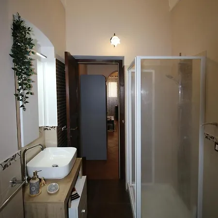 Casa 4 Archi Apartment *