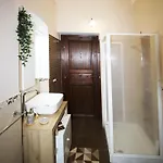 Casa 4 Archi 아파트 렌티니