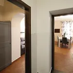 Casa 4 Archi 렌티니
